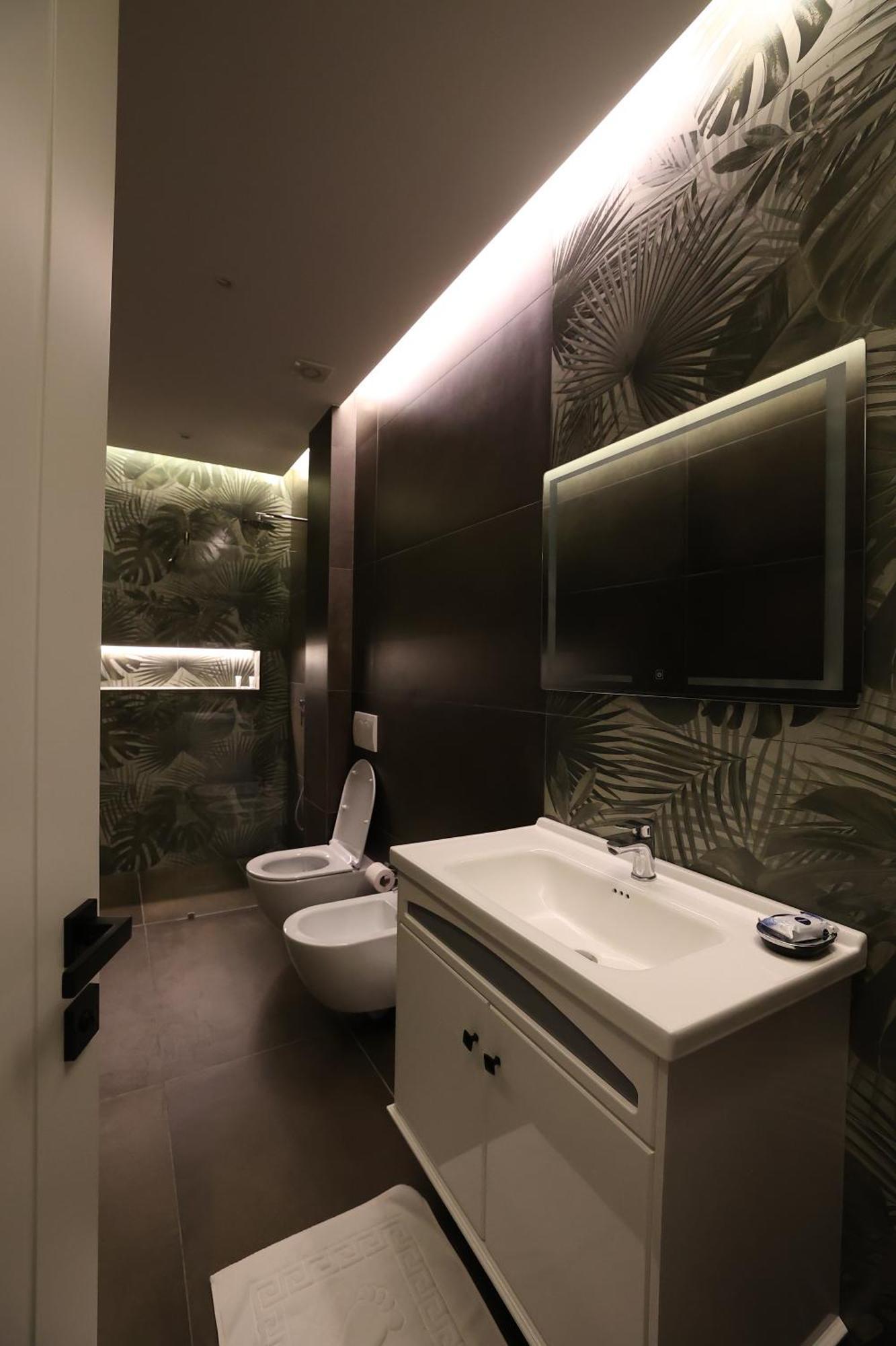 Hotel Elvis Mjull-Bathore ภายนอก รูปภาพ