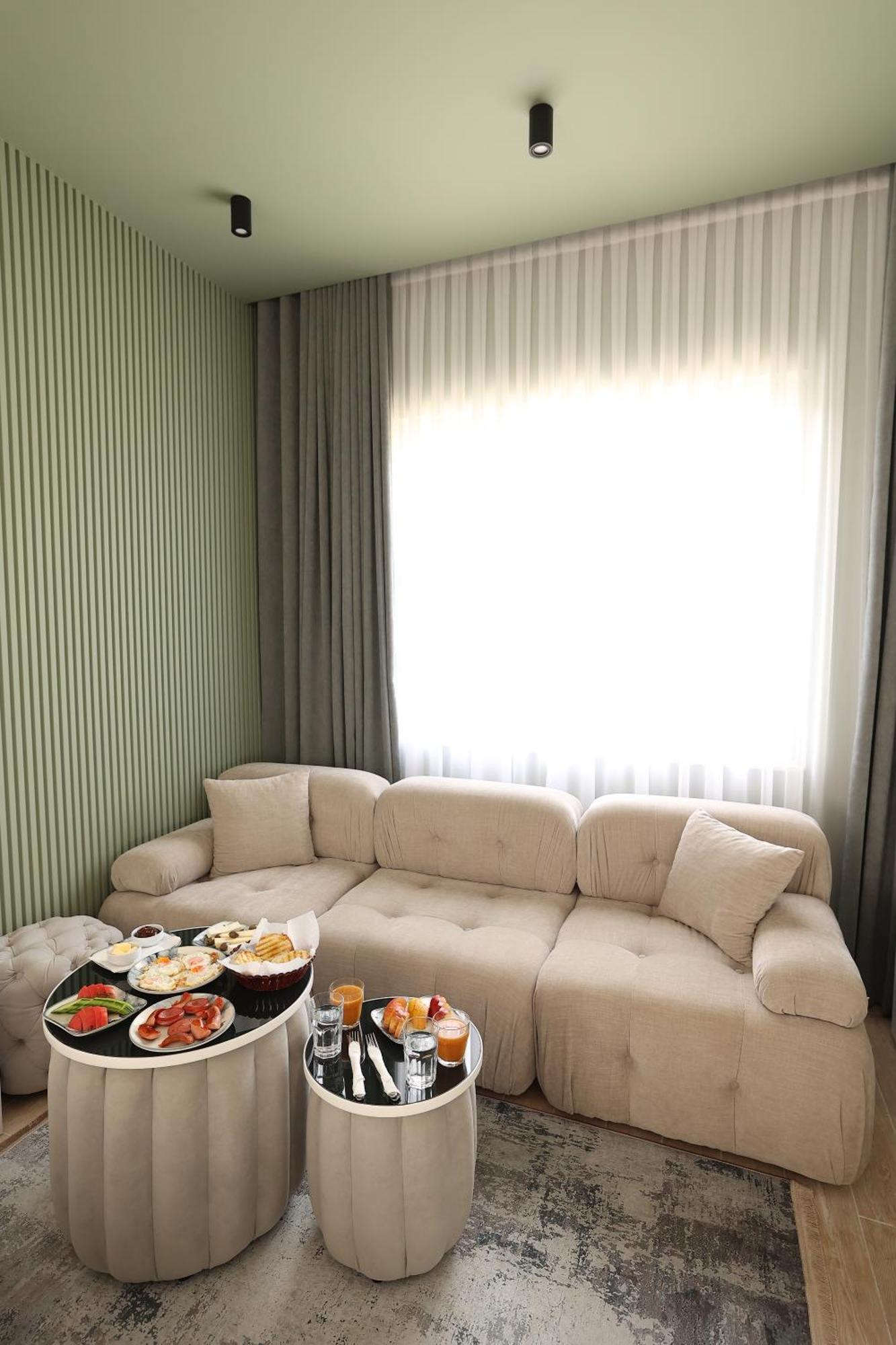 Hotel Elvis Mjull-Bathore ภายนอก รูปภาพ